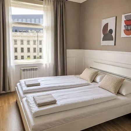 Washington-7 By Interhome Apartamento Praga
