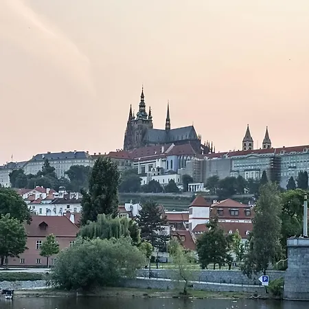 Washington-7 By Interhome Praga